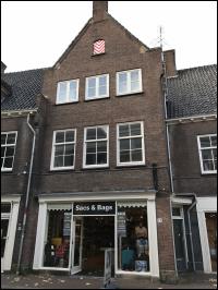 Wageningen, Hoogstraat 99-101 en Plantsoen 202