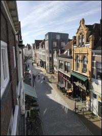 Straatzicht vanuit Walstraat